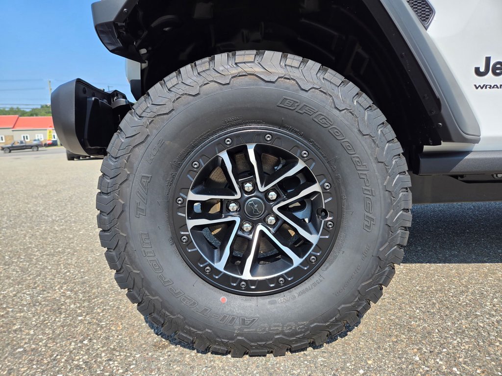 Jeep Wrangler 4-Door WILLYS 2026 à Saint John, Nouveau-Brunswick - 5 - w1024h768px