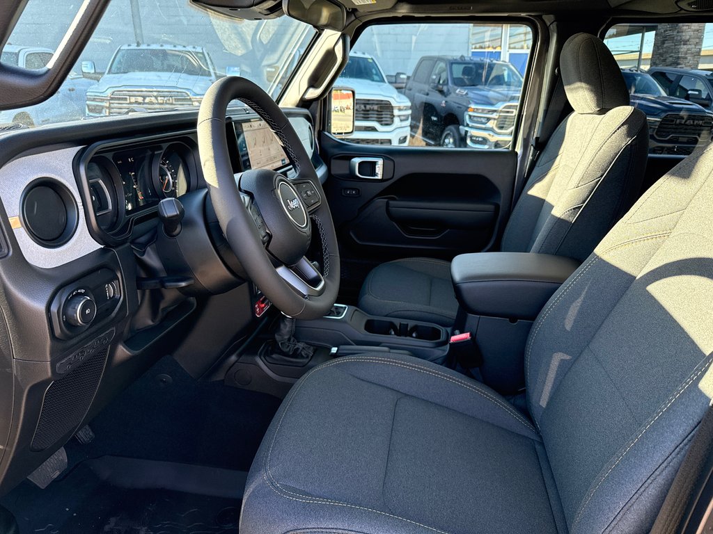 Jeep Wrangler 4-Door WILLYS 2027 à Saint John, Nouveau-Brunswick - 5 - w1024h768px