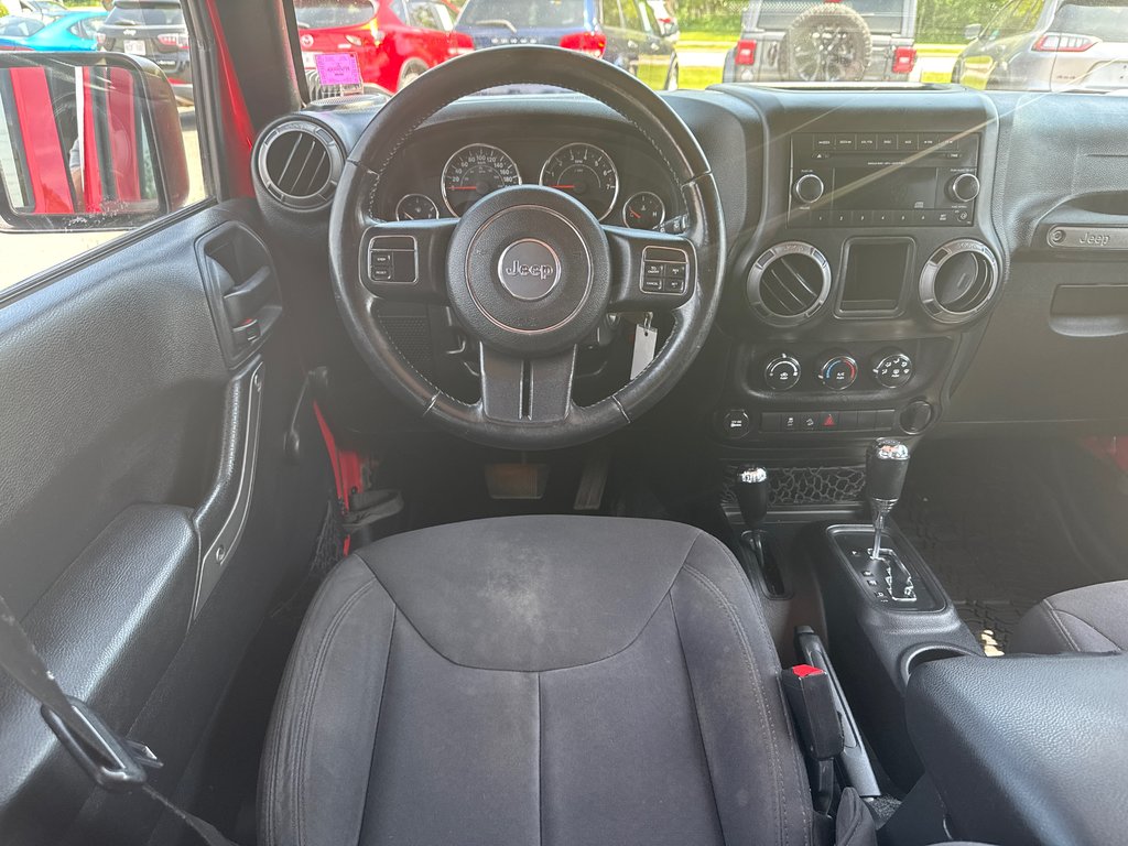 2015 Jeep Wrangler Unlimited Sport in Sussex, New Brunswick - 17 - w1024h768px