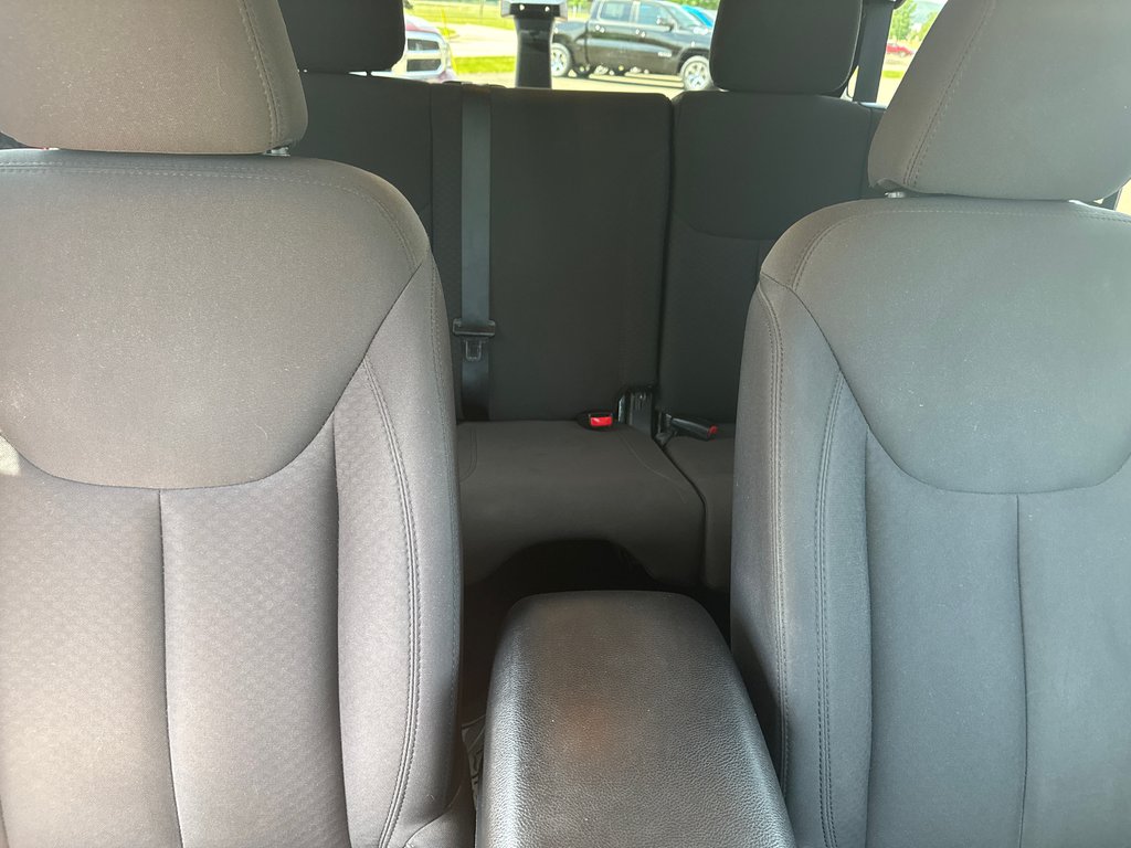 2015 Jeep Wrangler Unlimited Sport in Sussex, New Brunswick - 27 - w1024h768px