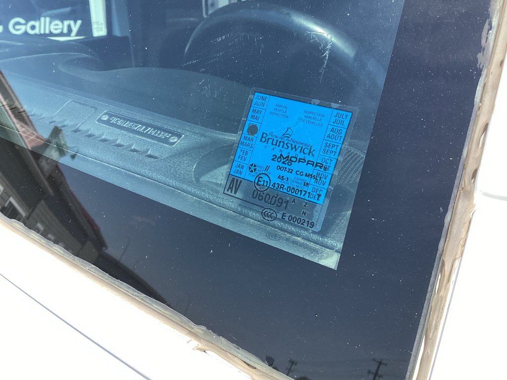 2017 Jeep WRANGLER UNLIMITED SAHARA in Saint John, New Brunswick - 8 - w1024h768px