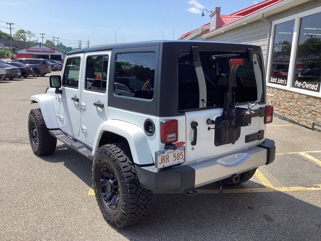 2017 Jeep WRANGLER UNLIMITED SAHARA in Saint John, New Brunswick - 3 - w1024h768px