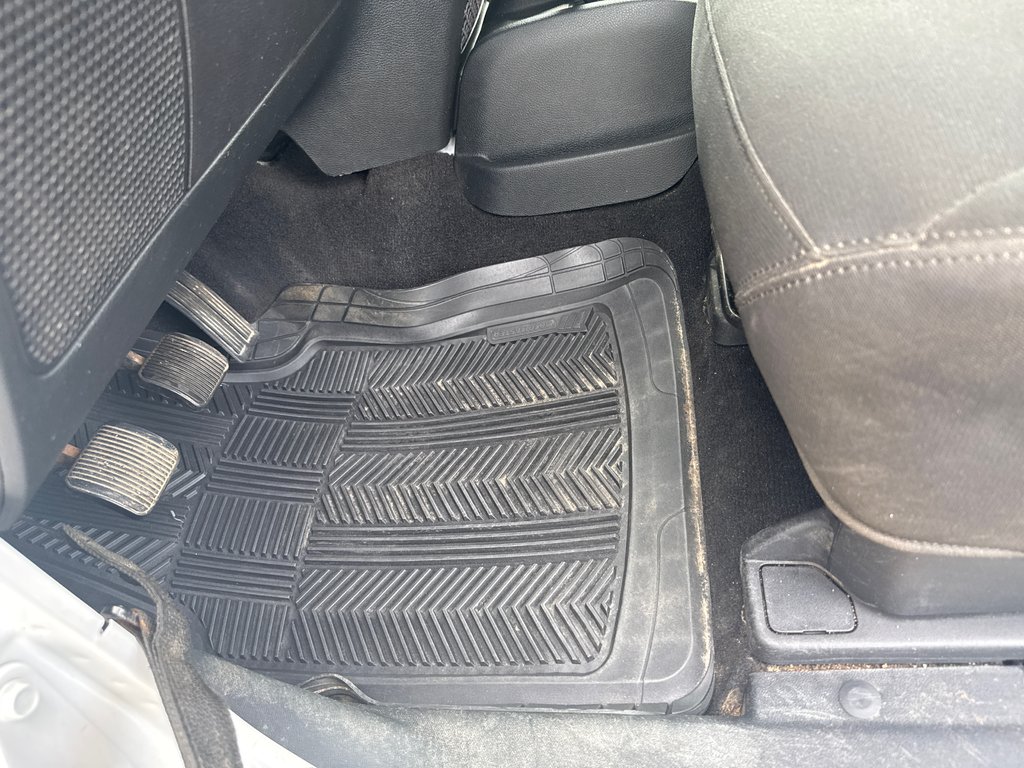 2016 Jeep Wrangler Sport in Sussex, New Brunswick - 14 - w1024h768px