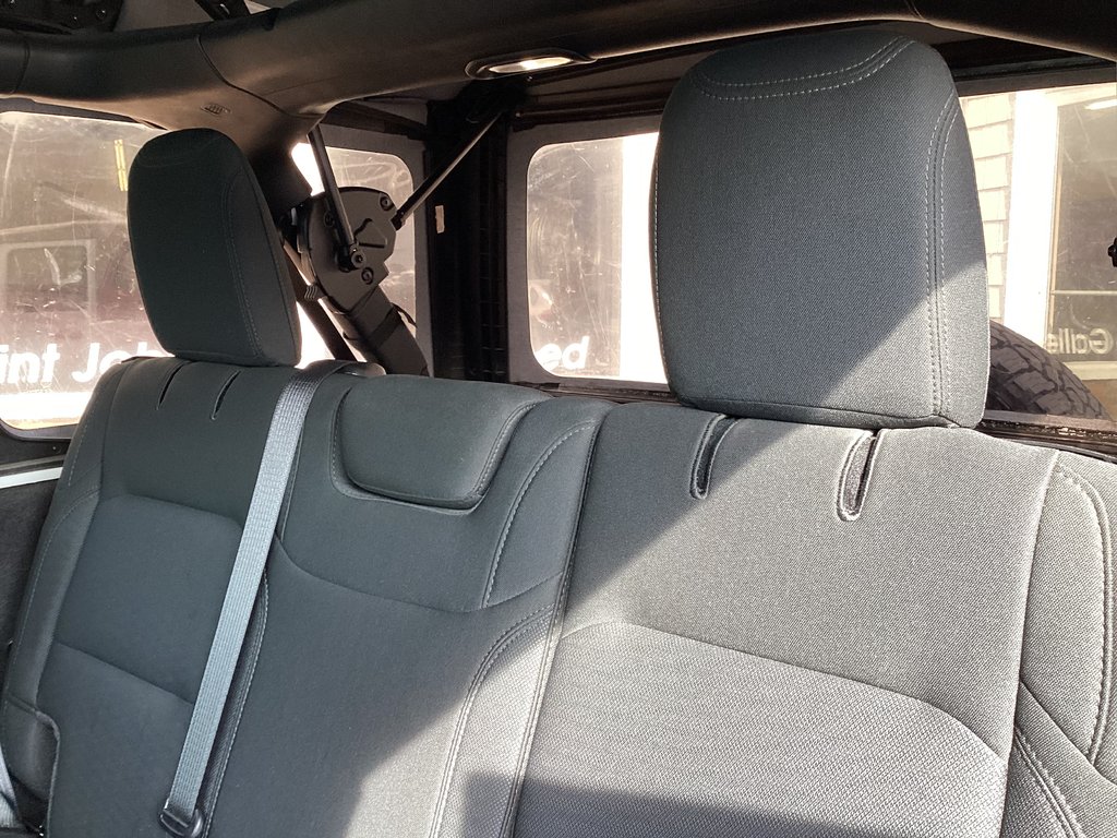 2021 Jeep WRANGLER UNLIMITED SPORT in Saint John, New Brunswick - 25 - w1024h768px