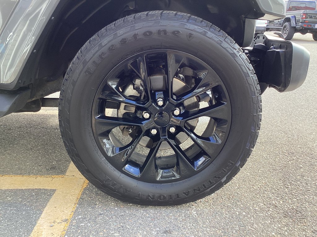 2021 Jeep WRANGLER 4XE UNLIMITED SAHARA in Saint John, New Brunswick - 8 - w1024h768px