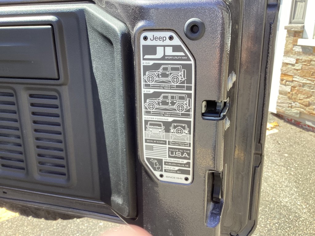 Jeep WRANGLER SPORT S 2021 à Saint John, Nouveau-Brunswick - 7 - w1024h768px