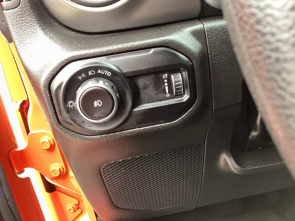 2023 Jeep WRANGLER WILLYS SPORT in Saint John, New Brunswick - 16 - w1024h768px