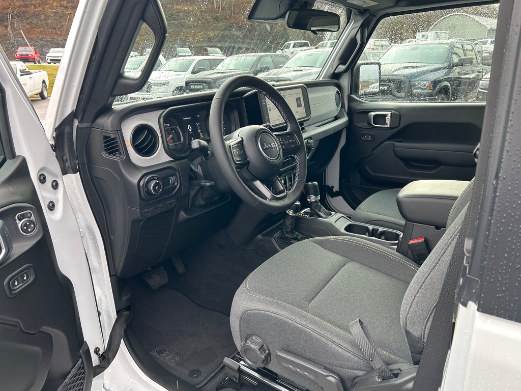 2025  Wrangler SPORT S in Saint John, New Brunswick - 8 - w1024h768px