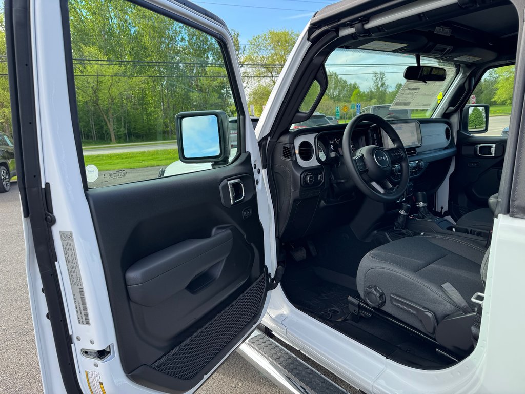 2025 Jeep Wrangler SPORT in Sussex, New Brunswick - 14 - w1024h768px