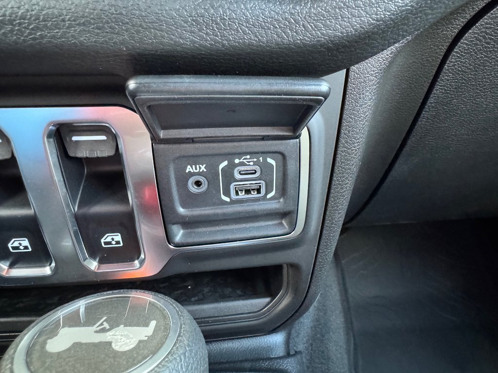 2025 Jeep Wrangler SPORT in Sussex, New Brunswick - 24 - w1024h768px