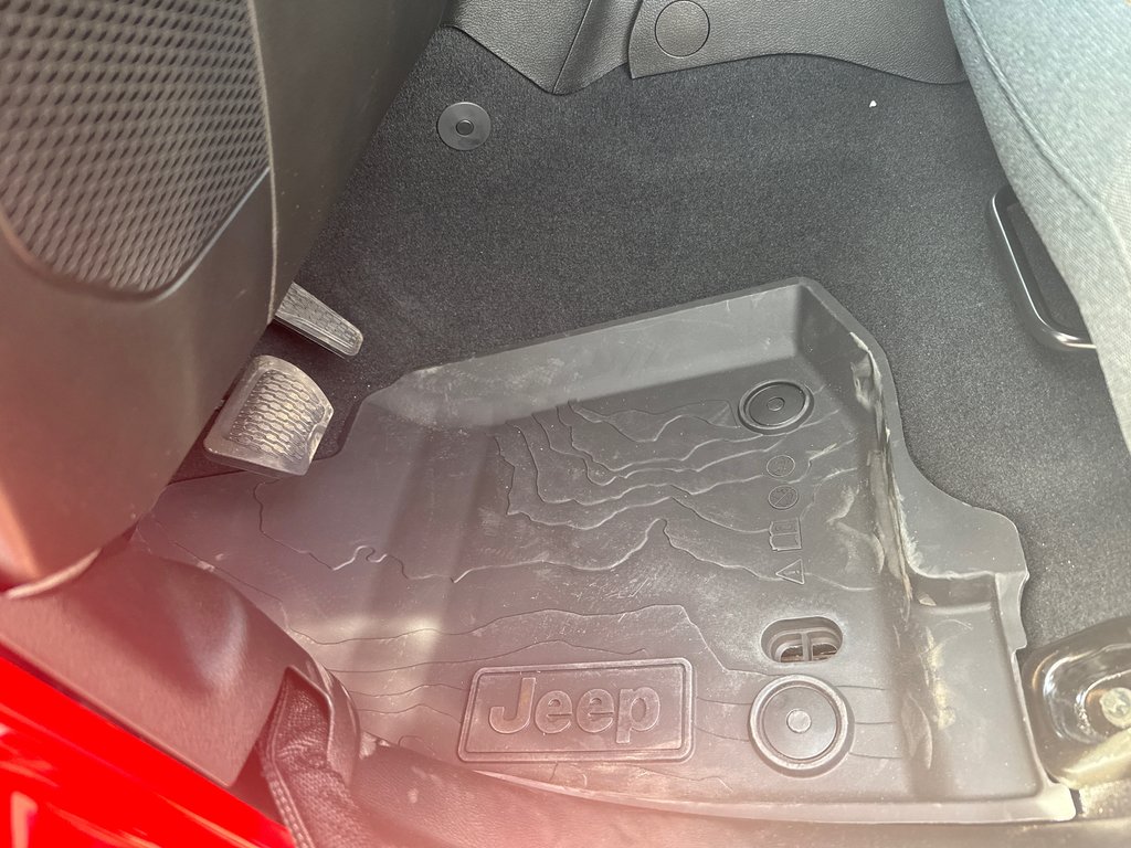 2025 Jeep WRANGLER 4-Door WILLYS in Sussex, New Brunswick - 15 - w1024h768px