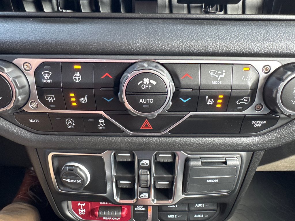 2025 Jeep WRANGLER 4-Door WILLYS in Sussex, New Brunswick - 35 - w1024h768px