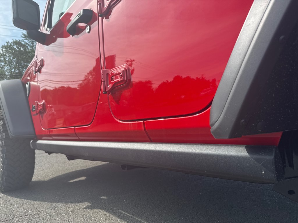 2025 Jeep WRANGLER 4-Door WILLYS in Sussex, New Brunswick - 12 - w1024h768px