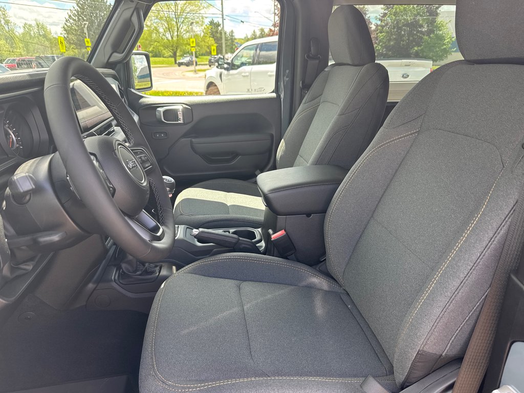 2026 Jeep Wrangler SPORT S in Sussex, New Brunswick - 14 - w1024h768px