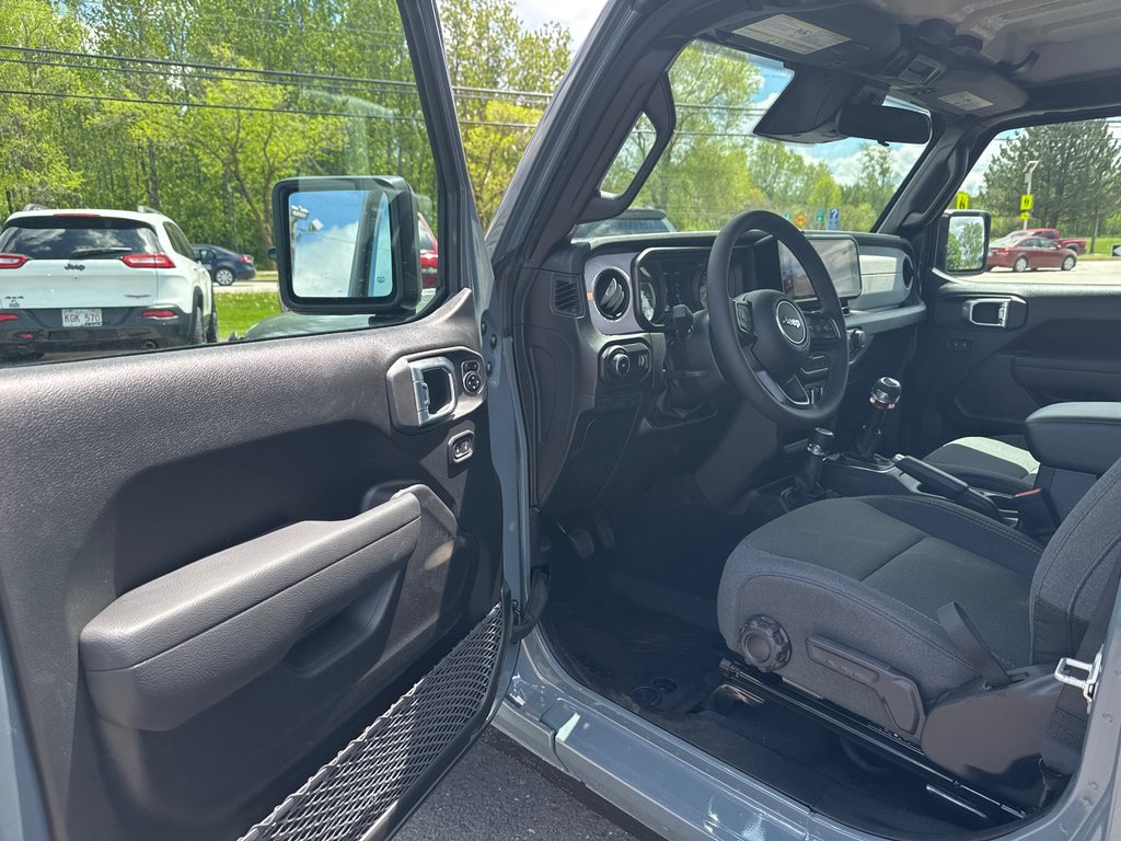 2026 Jeep Wrangler SPORT S in Sussex, New Brunswick - 12 - w1024h768px