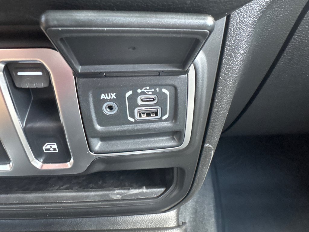 2026 Jeep Wrangler SPORT S in Sussex, New Brunswick - 30 - w1024h768px