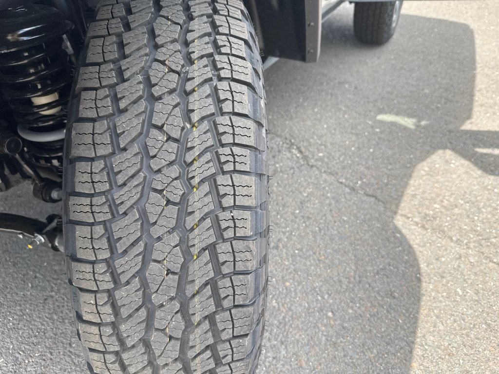2026 Jeep Wrangler SPORT S in Sussex, New Brunswick - 11 - w1024h768px