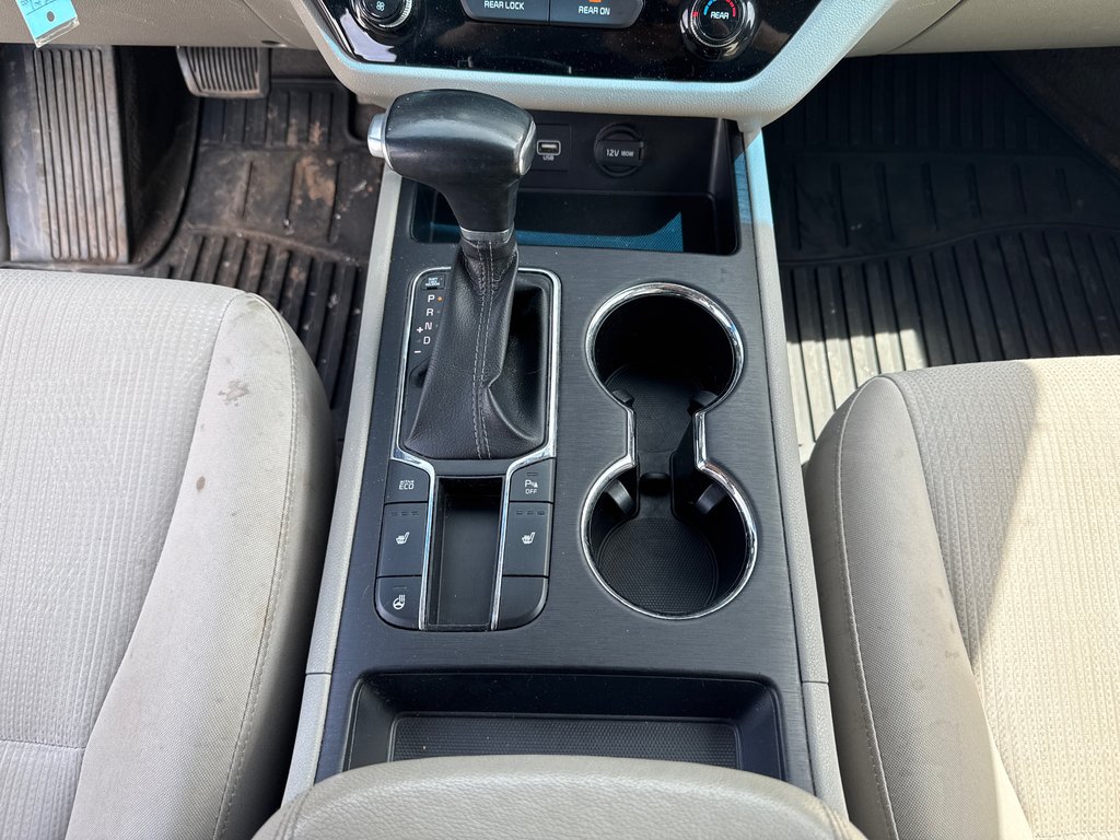 2019 Kia Sedona LX in Sussex, New Brunswick - 20 - w1024h768px