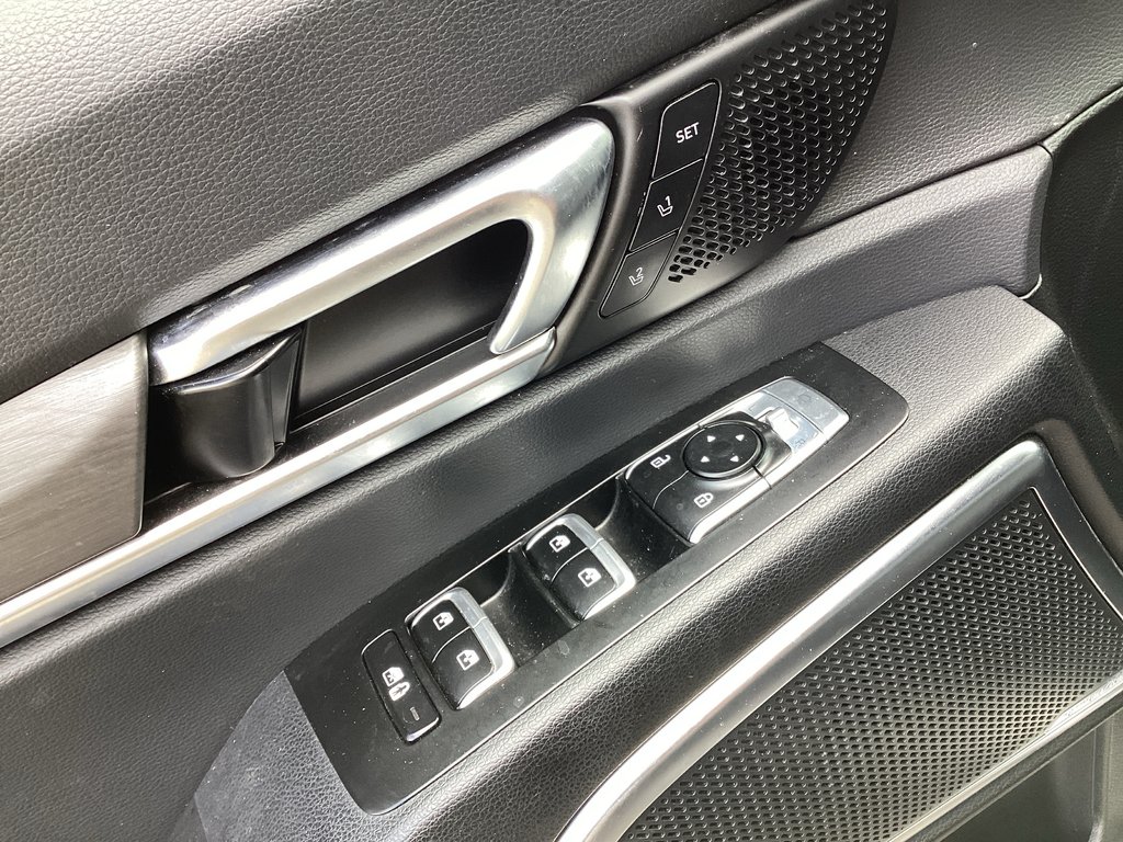 2023 Kia TELLURIDE SX in Saint John, New Brunswick - 16 - w1024h768px