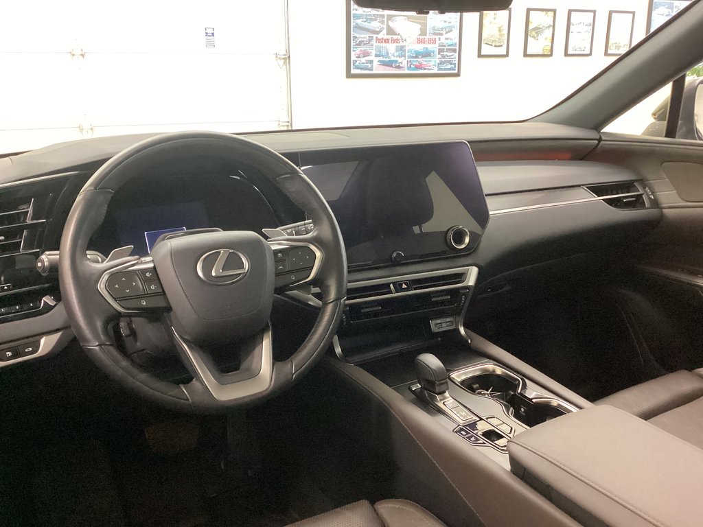 2024 Lexus RX 450H+ in Saint John, New Brunswick - 15 - w1024h768px