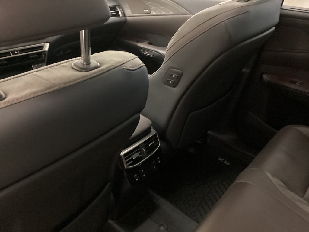 2024 Lexus RX 450H+ in Saint John, New Brunswick - 16 - w1024h768px