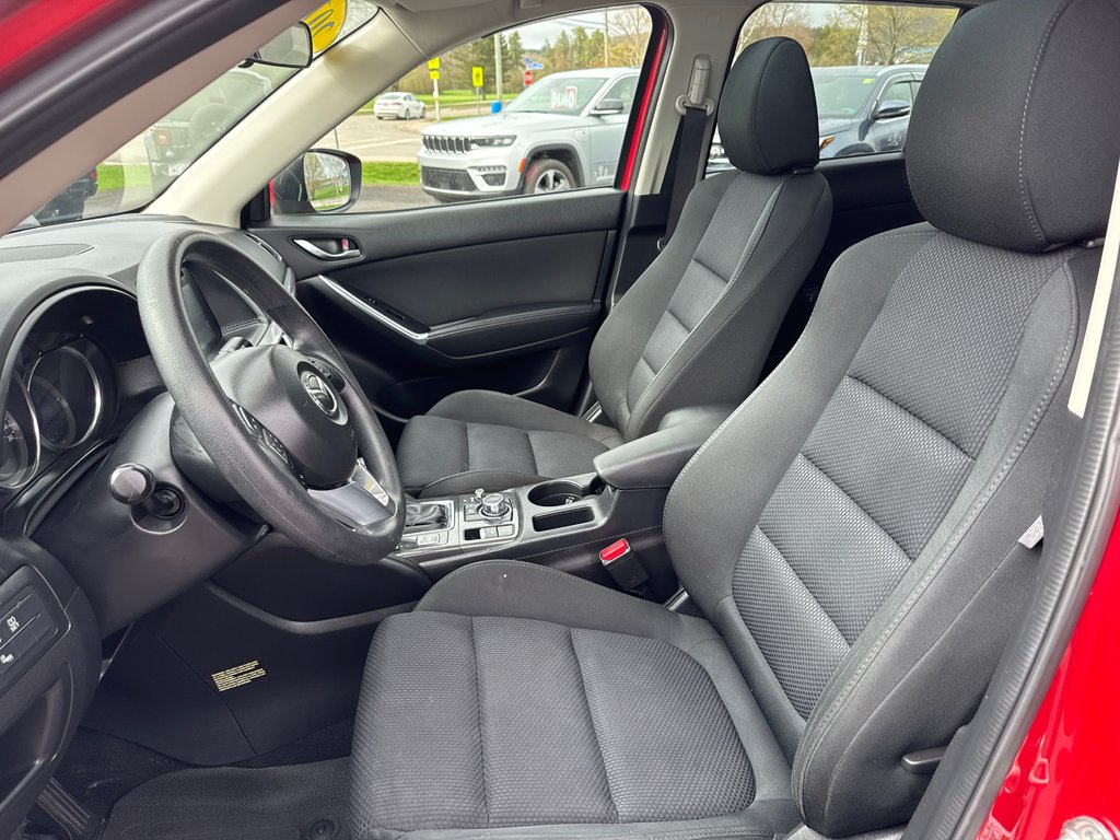 2016 Mazda CX-5 GS in Sussex, New Brunswick - 12 - w1024h768px