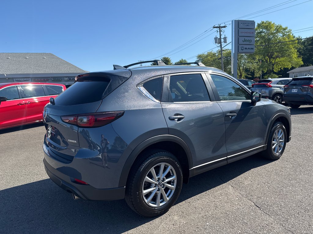 2024 Mazda CX-5 GS in Sussex, New Brunswick - 7 - w1024h768px