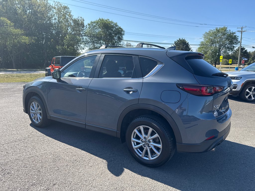 2024 Mazda CX-5 GS in Sussex, New Brunswick - 3 - w1024h768px