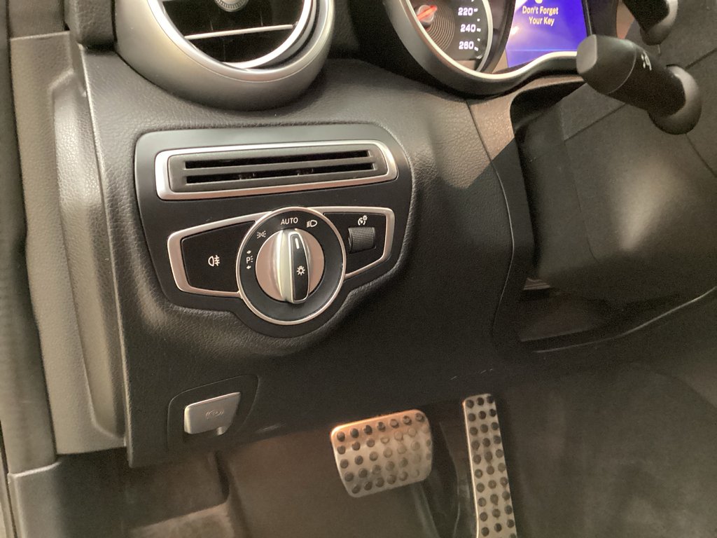 2020 Mercedes-Benz C-Class C 300 in Saint John, New Brunswick - 16 - w1024h768px