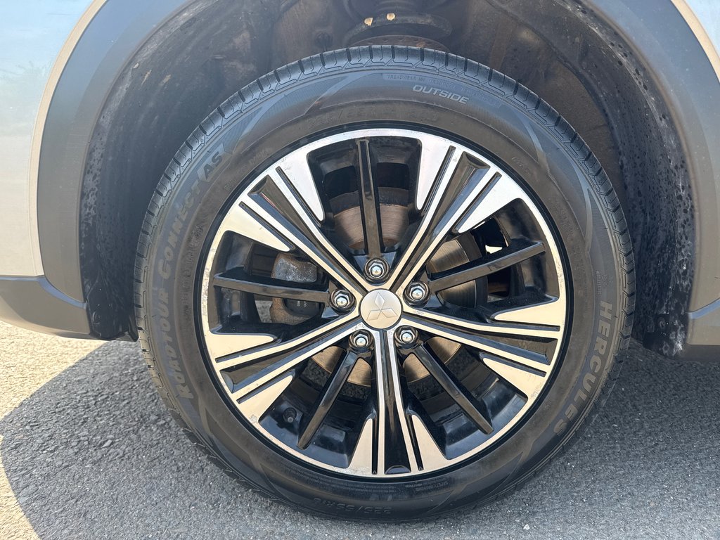 2020 Mitsubishi ECLIPSE CROSS LE in Sussex, New Brunswick - 11 - w1024h768px