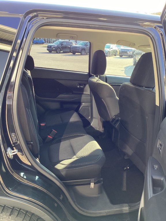 2020 Mitsubishi Outlander ES in Saint John, New Brunswick - 11 - w1024h768px