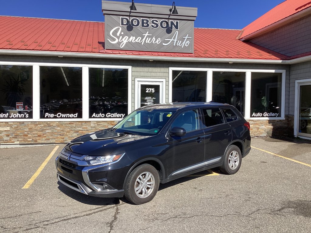 2020 Mitsubishi OUTLANDER ES in Saint John, New Brunswick - 1 - w1024h768px