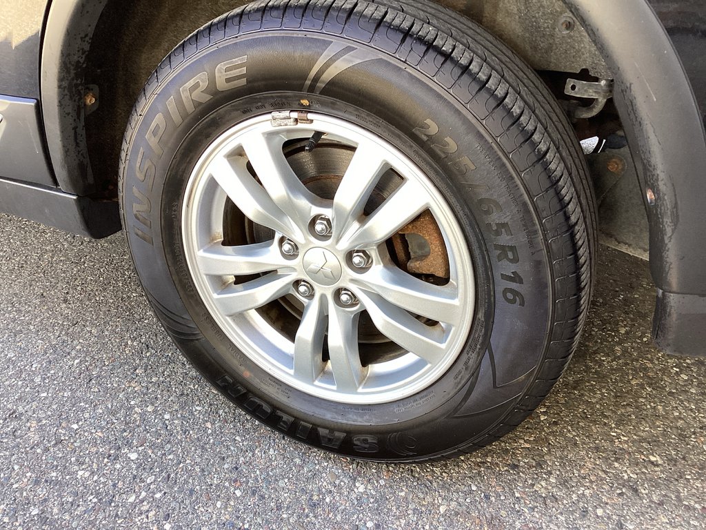 2020 Mitsubishi OUTLANDER ES in Saint John, New Brunswick - 7 - w1024h768px