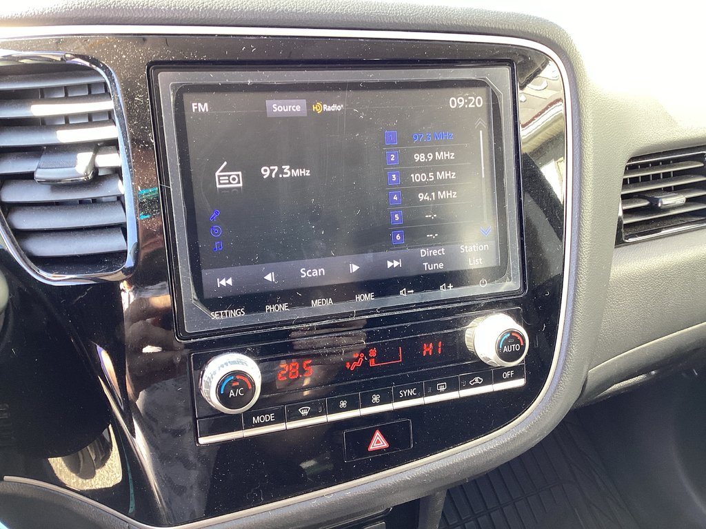 2020 Mitsubishi OUTLANDER ES in Saint John, New Brunswick - 16 - w1024h768px