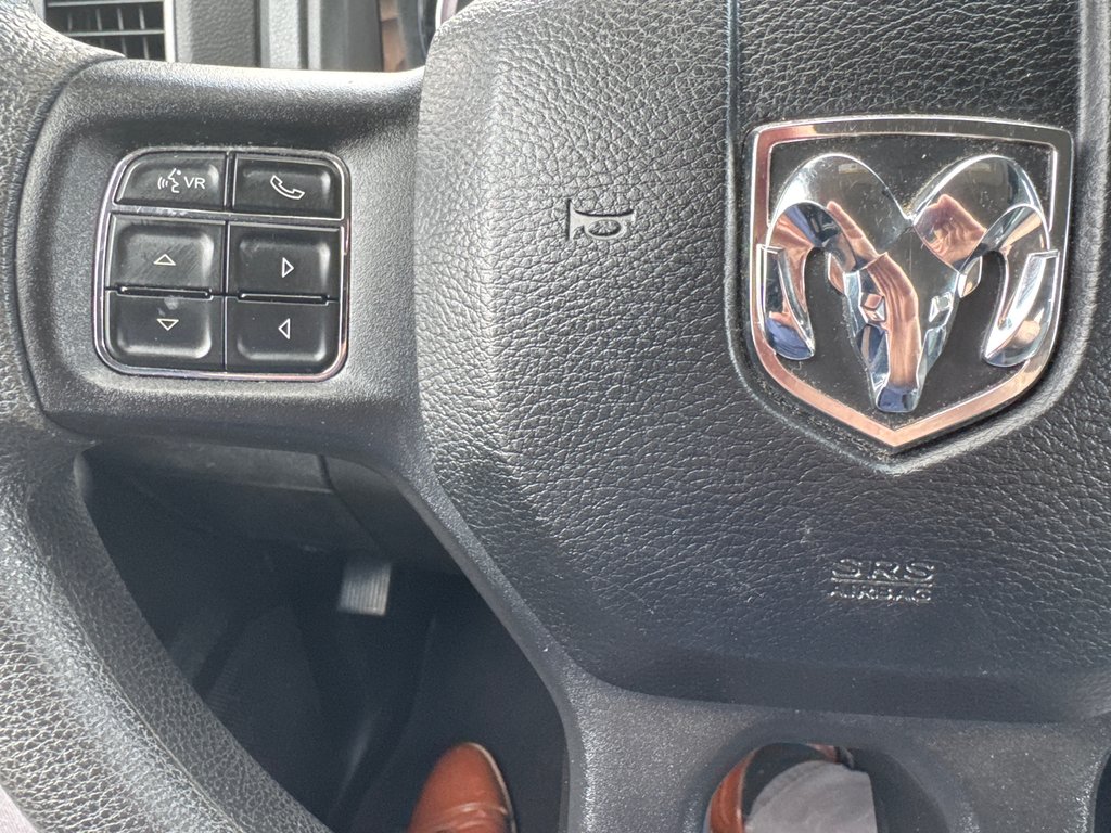 2019 Ram 1500 Classic STX in Sussex, New Brunswick - 18 - w1024h768px