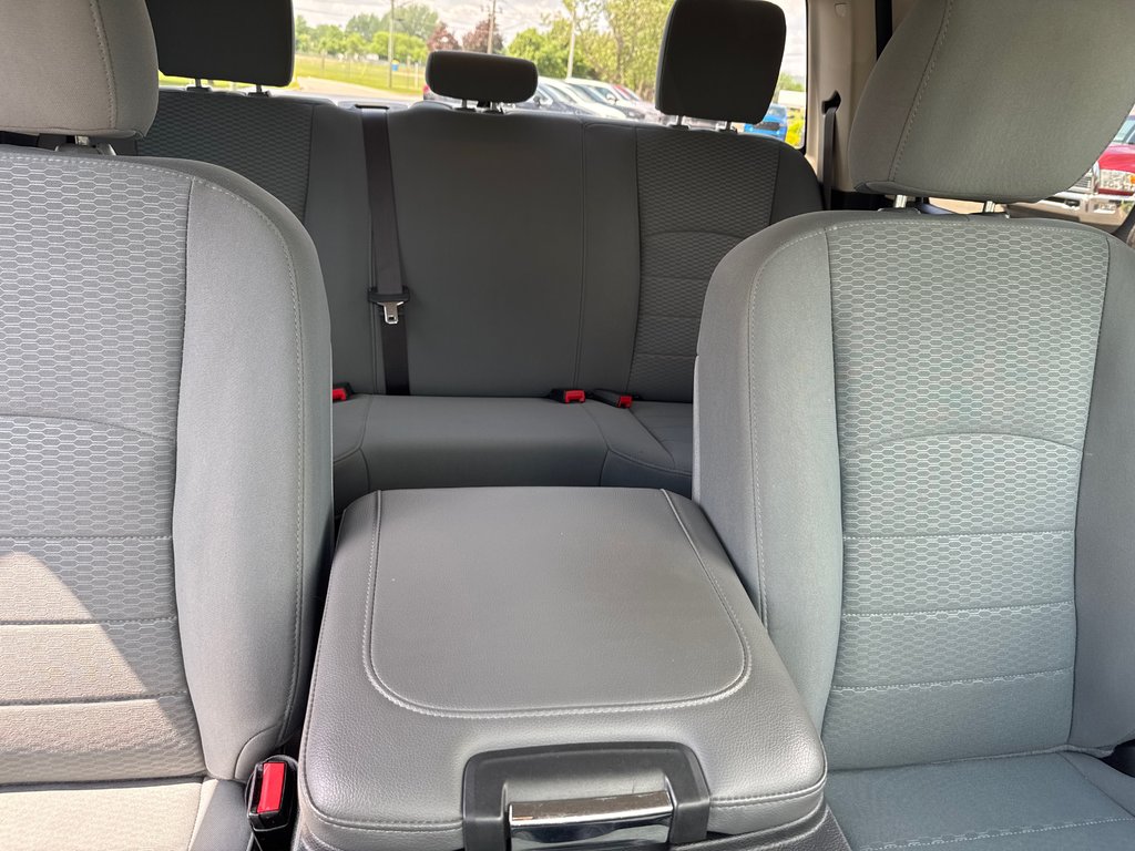 2019 Ram 1500 Classic STX in Sussex, New Brunswick - 30 - w1024h768px