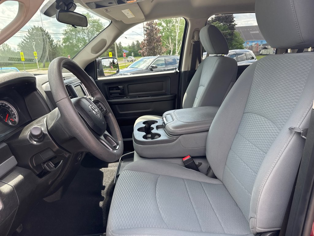 2019 Ram 1500 Classic STX in Sussex, New Brunswick - 14 - w1024h768px