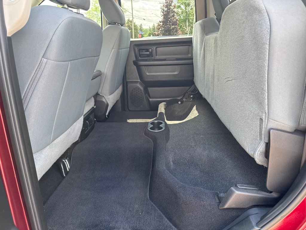 2019 Ram 1500 Classic STX in Sussex, New Brunswick - 38 - w1024h768px