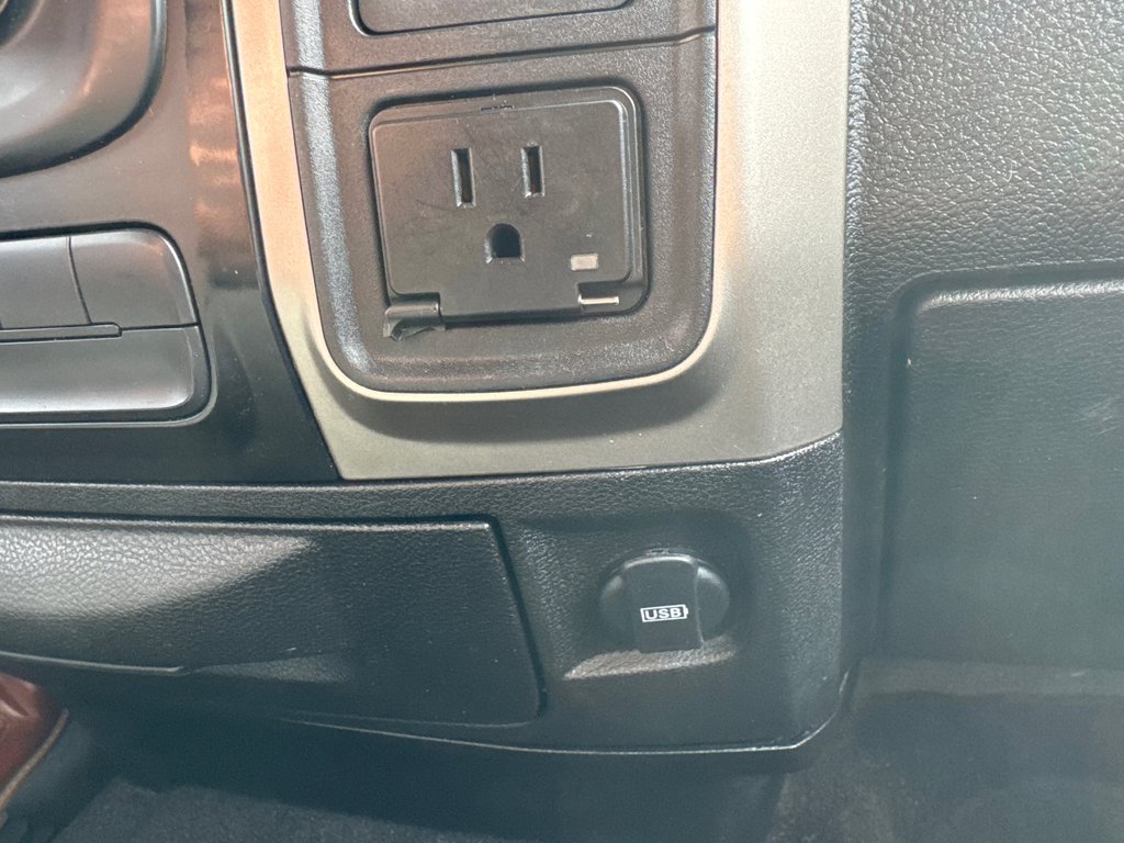 2019 Ram 1500 Classic SLT in Sussex, New Brunswick - 30 - w1024h768px