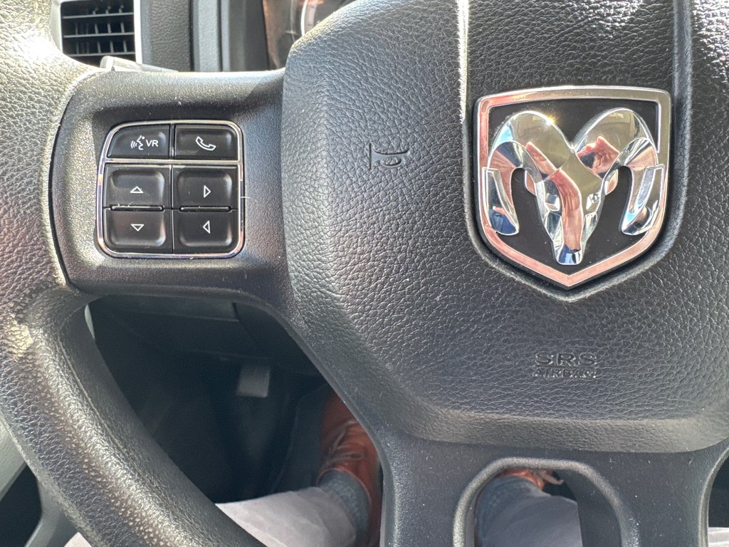 2019 Ram 1500 Classic SLT in Sussex, New Brunswick - 24 - w1024h768px