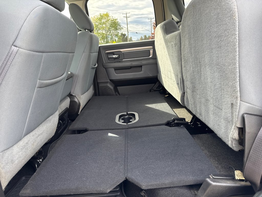 2019 Ram 1500 Classic SLT in Sussex, New Brunswick - 39 - w1024h768px