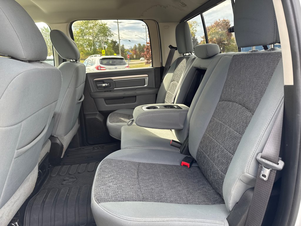 2019 Ram 1500 Classic SLT in Sussex, New Brunswick - 34 - w1024h768px