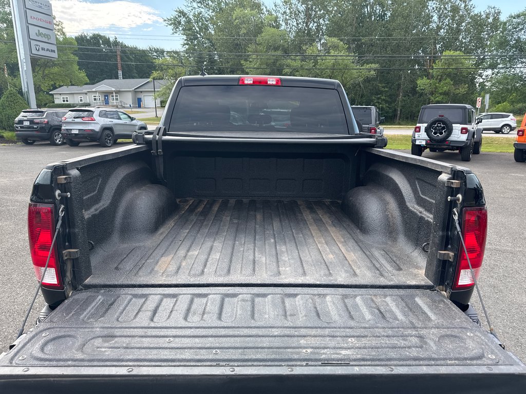 2020 Ram 1500 Classic ST Express in Sussex, New Brunswick - 9 - w1024h768px