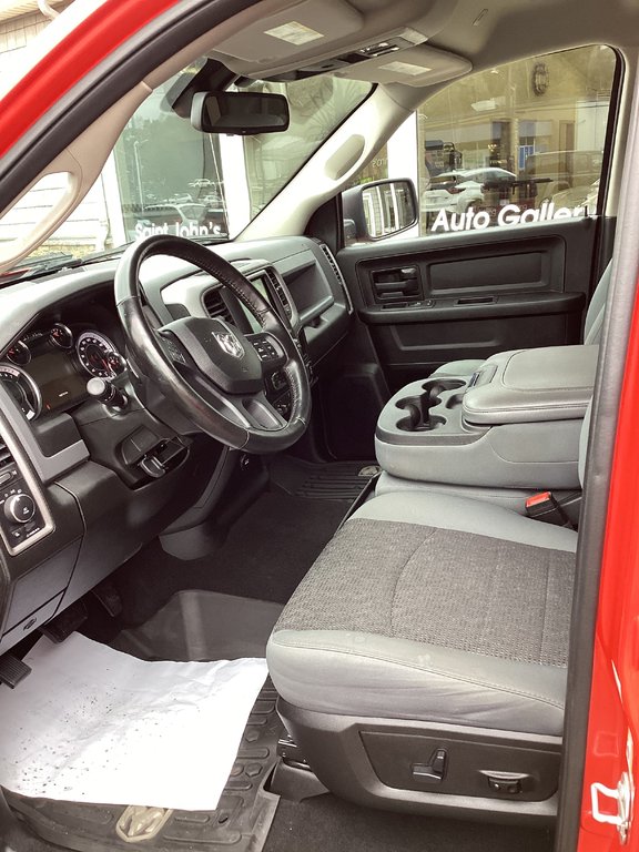2020 Ram 1500 CLASSIC EXPRESS in Saint John, New Brunswick - 16 - w1024h768px
