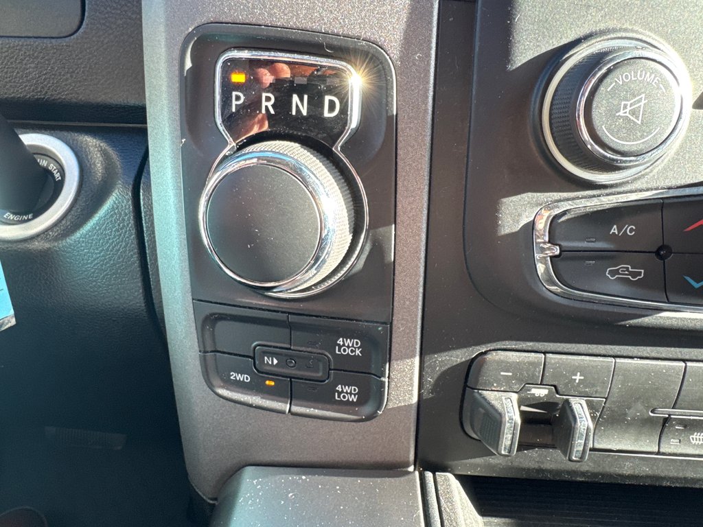 2021 Ram 1500 Classic Express in Sussex, New Brunswick - 27 - w1024h768px