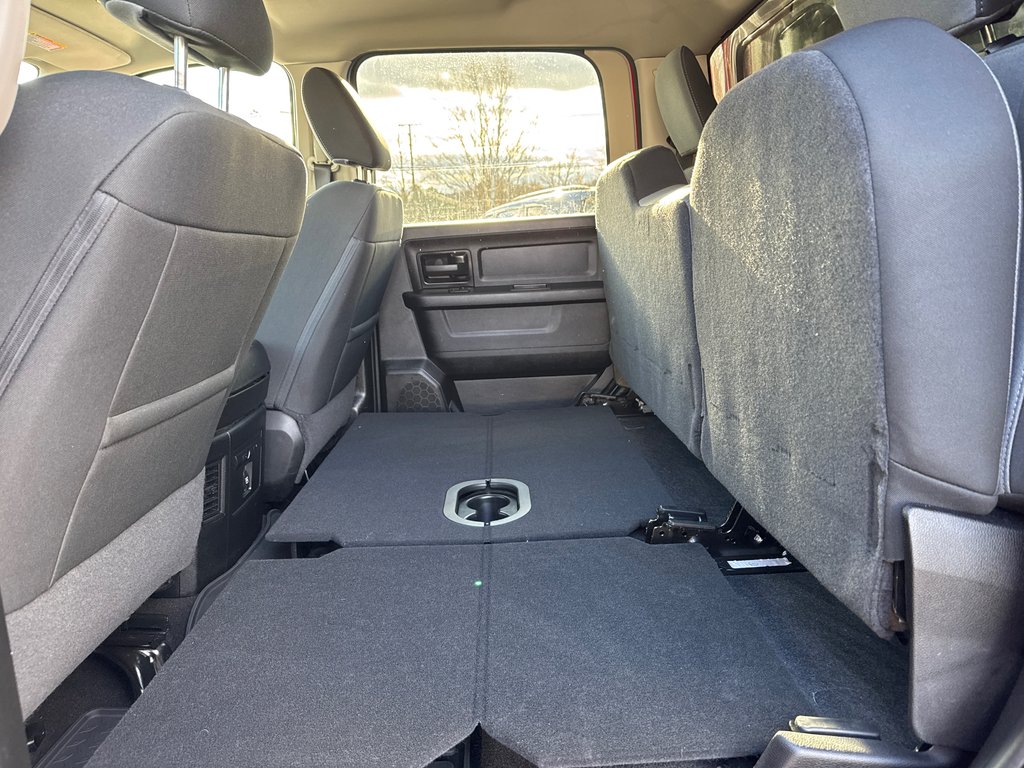 2021 Ram 1500 Classic Express in Sussex, New Brunswick - 44 - w1024h768px