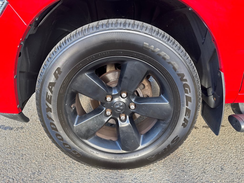 2021 Ram 1500 Classic Express in Sussex, New Brunswick - 16 - w1024h768px