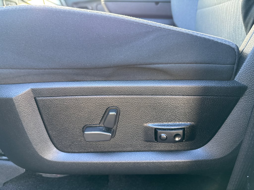 2021 Ram 1500 Classic Express in Sussex, New Brunswick - 20 - w1024h768px