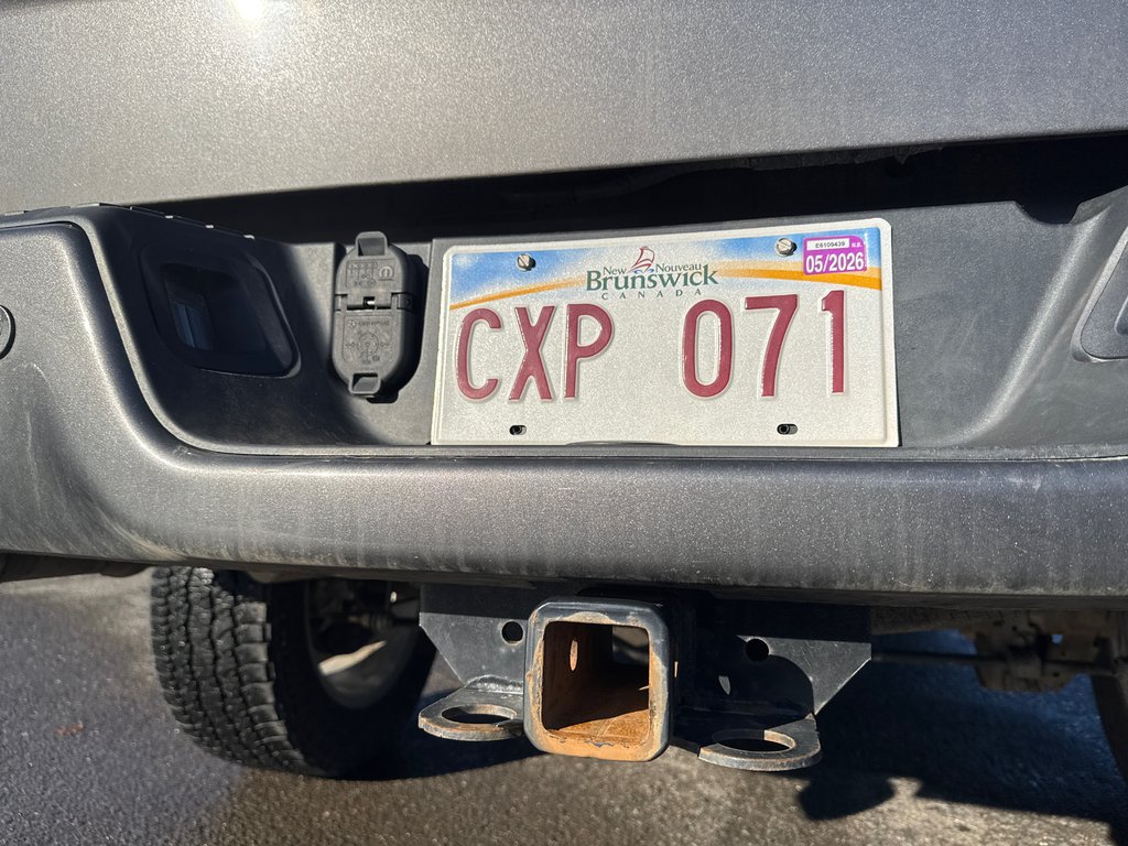 Ram 1500 Classic Express 2023 à Sussex, Nouveau-Brunswick - 5 - w1024h768px