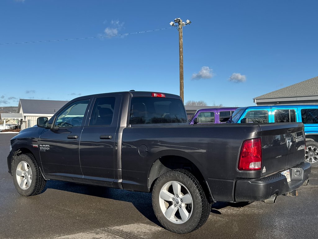 Ram 1500 Classic Express 2023 à Sussex, Nouveau-Brunswick - 3 - w1024h768px
